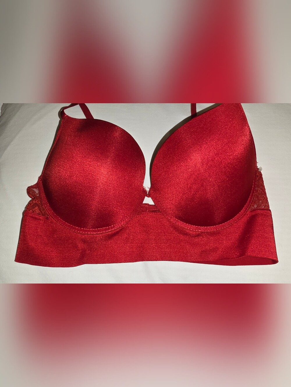 Red Contour T-Shirt Bra - Women Intimates Size 38B Excellent Condition